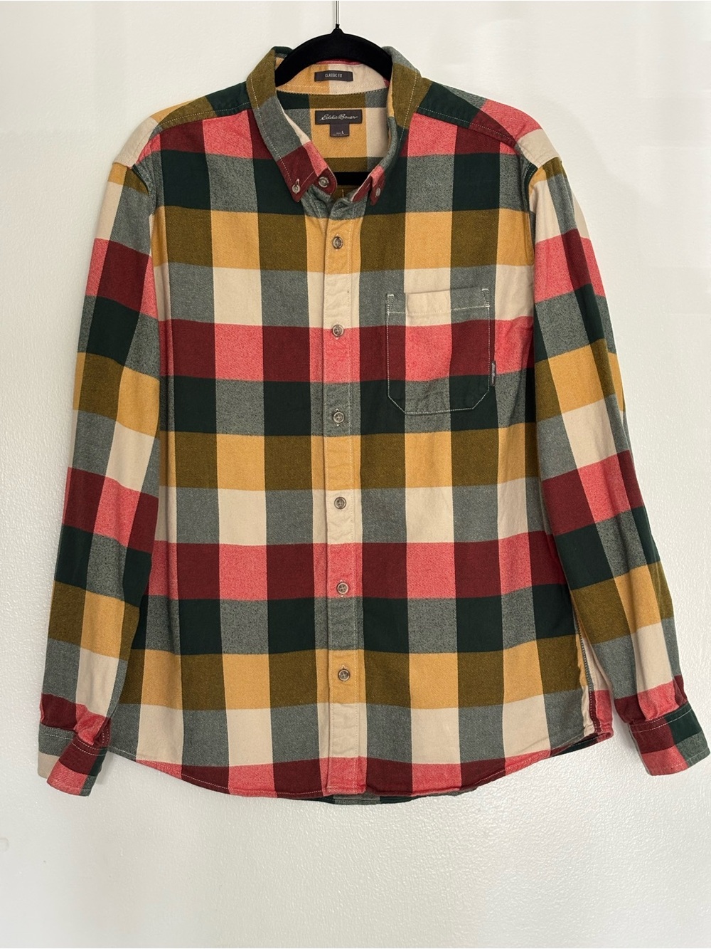 Eddie Bauer Men's L Flannel Shirt Buffalo Check Plaid Button Down Classic Fit